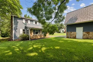 1722 Strangford Rd, Burrel-Blacklick, PA 15717 - Photo 26