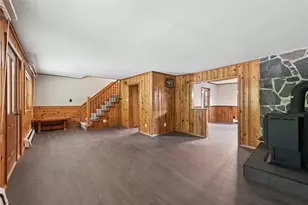 1722 Strangford Rd, Burrel-Blacklick, PA 15717 - Photo 6