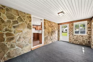 1722 Strangford Rd, Burrel-Blacklick, PA 15717 - Photo 22