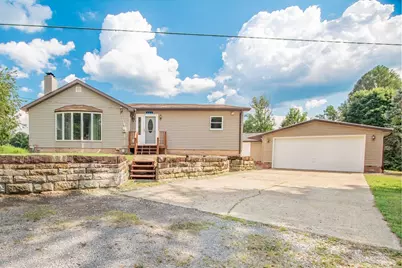 941 Three Degree Rd, Penn Township, PA 16002 - Photo 2