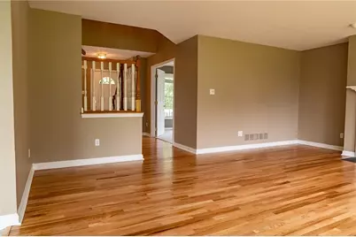 128 Cardinal Cir, Ohio Township, PA 15237 - Photo 8