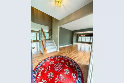 128 Cardinal Cir, Ohio Township, PA 15237 - Photo 4