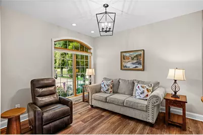 472 Spruce Ln, Houston, PA 15342 - Photo 6