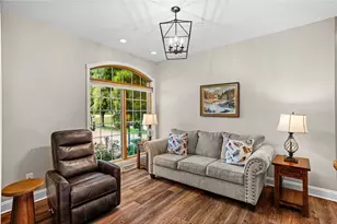 472 Spruce Ln, Houston, PA 15342 - Photo 6