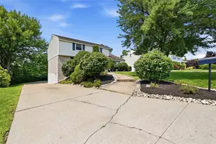3047 Pitchfork Ln, Kennedy Township, PA 15136 - Photo 36