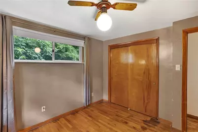 421 Orchard Dr, Pittsburgh, PA 15236 - Photo 16
