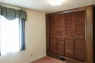 616 Maple St, Jeannette, PA 15644 - Photo 16