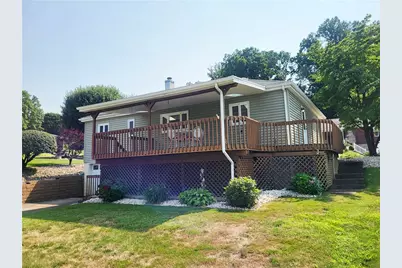 616 Maple Street, Jeannette, PA 15644 - Photo 4