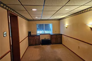 1329 Stanley Dr, Pittsburgh, PA 15147 - Photo 14