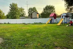 101 13th St, Pymatuning Township, PA 16125 - Photo 22
