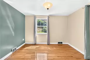 1300 Toman Ave, Clairton, PA 15025 - Photo 22