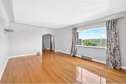 1300 Toman Avenue, Clairton, PA 15025 - Photo 10