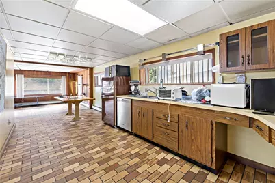 1517 Lysle Blvd, McKeesport, PA 15132 - Photo 4