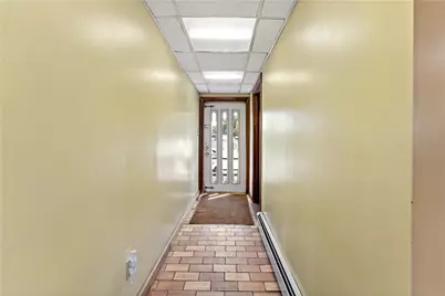 1517 Lysle Blvd, McKeesport, PA 15132 - Photo 2