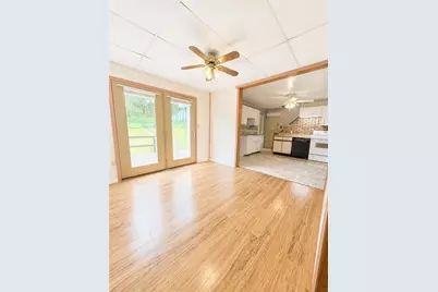 416 Grant St, Centerville, PA 15358 - Photo 8
