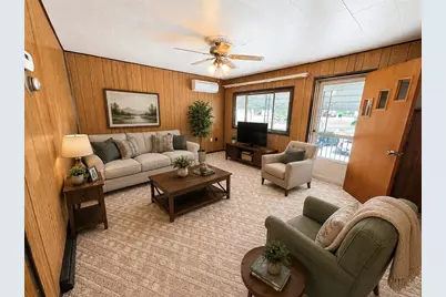 416 Grant St, Centerville, PA 15358 - Photo 4