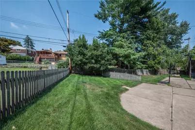 5 Windsor Ct, Scott Township, PA 15220 - Photo 34