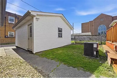 815 Maplewood Ave, Ambridge, PA 15003 - Photo 40