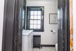 302 Edgewood Ave, Trafford, PA 15085 - Photo 16