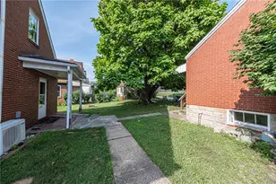 302 Edgewood Ave, Trafford, PA 15085 - Photo 26