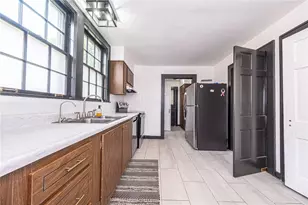 302 Edgewood Ave, Trafford, PA 15085 - Photo 10