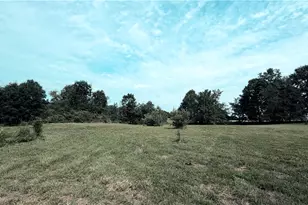 2307 Princeton Rd, Slippery Rock, PA 16101 - Photo 12