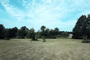 2307 Princeton Rd, Slippery Rock, PA 16101 - Photo 8