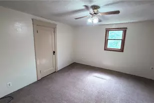 2307 Princeton Rd, Slippery Rock, PA 16101 - Photo 14