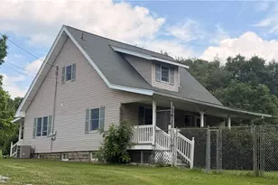 2307 Princeton Rd, Slippery Rock, PA 16101 - Photo 1