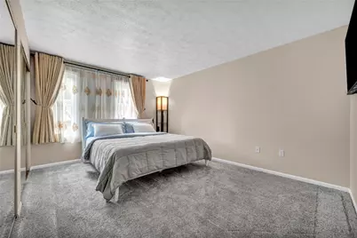 3 Wellington Woods Dr, Ross Twp, PA 15229 - Photo 26