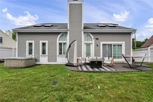3 Wellington Woods Dr, Ross Twp, PA 15229 - Photo 38