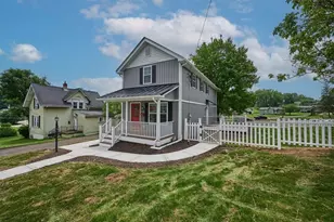 1536 Marshall Rd, Monaca, PA 15061 - Photo 2