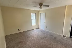 859 Lincoln Ave, Charleroi Boro, PA 15022 - Photo 12