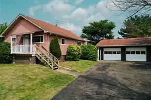 490 Glenn St, Washington, PA 15301 - Photo 1