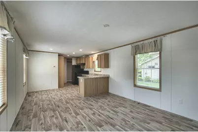 208 Cedar Ln, Middlesex Township, PA 16059 - Photo 4