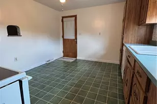 1009 Alexander Ave, Monessen, PA 15062 - Photo 2