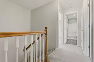 1611 Norman Dr, Pittsburgh, PA 15143 - Photo 34