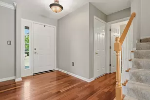 1611 Norman Dr, Pittsburgh, PA 15143 - Photo 36
