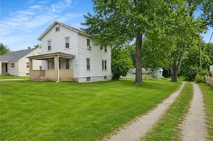 1676 Brodhead Rd, Coraopolis, PA 15108 - Photo 12