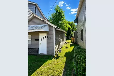 1510 3rd Ave, Beaver Falls, PA 15010 - Photo 2