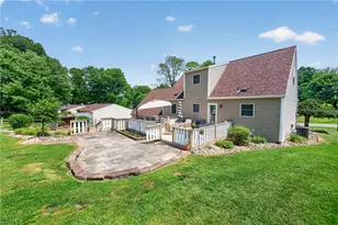 213 Ridge Rd, Center Township, PA 16001 - Photo 32