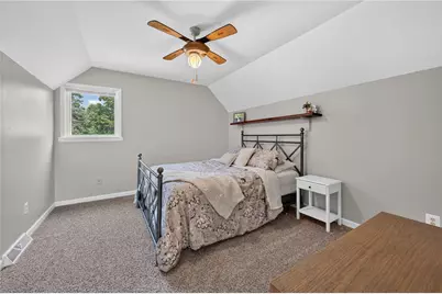 213 Ridge Rd, Center Township, PA 16001 - Photo 20