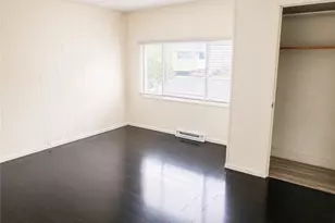 327 7th Ave, New Brighton, PA 15066 - Photo 6