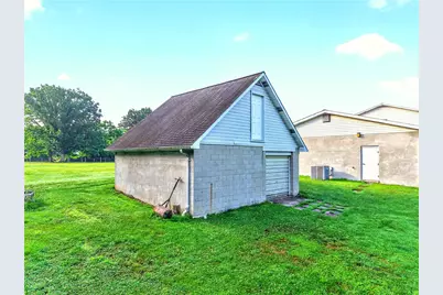 924 Reservoir St, East Huntington, PA 15666 - Photo 8