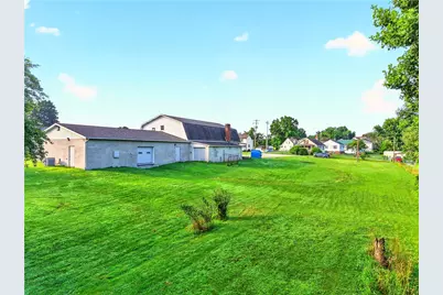 924 Reservoir St, East Huntington, PA 15666 - Photo 6