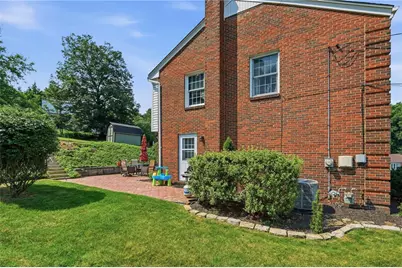110 Cherrington Dr, Ross Twp, PA 15237 - Photo 36