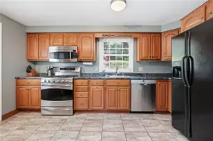 110 Cherrington Dr, Ross Twp, PA 15237 - Photo 12
