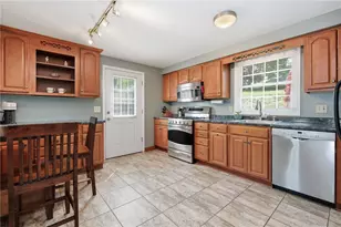 110 Cherrington Dr, Ross Twp, PA 15237 - Photo 8