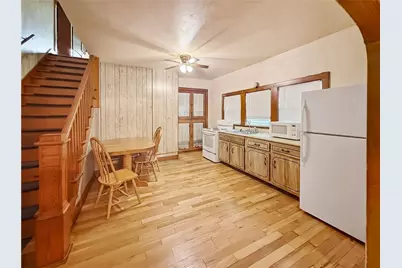 226 E Fairview Ave, Connellsville, PA 15425 - Photo 10