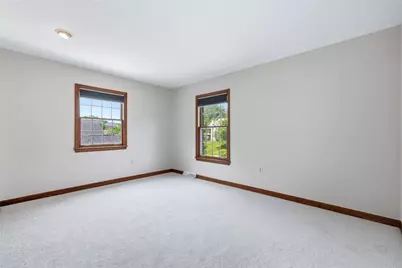 2457 Dogwood Dr, Pittsburgh, PA 15090 - Photo 32